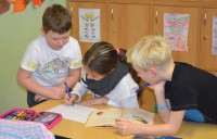 /album/prosinec-2015-ze-ctenarskych-dilen/ctenarska-dilna-krysaci-2-jpg/